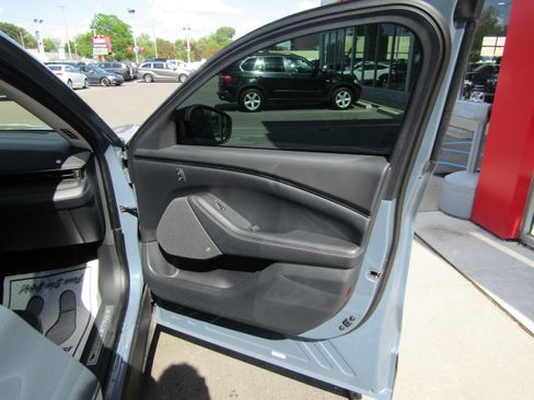 Used 2023 Ford Mustang Mach-E Premium RWD image 10