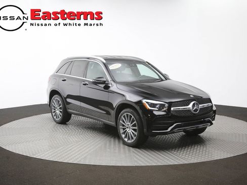 Used 2022 Mercedes-Benz GLC 300 4MATIC w/ AMG Line image 51