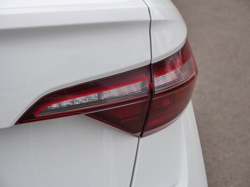 Certified 2024 Volkswagen Jetta S FWD image 17