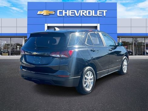 Certified 2024 Chevrolet Equinox LS FWD image 6