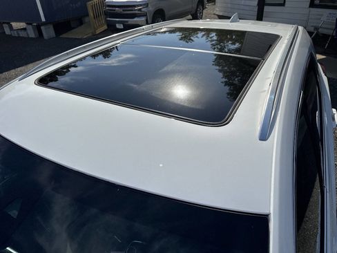 Used 2025 Cadillac XT5 Premium Luxury image 45