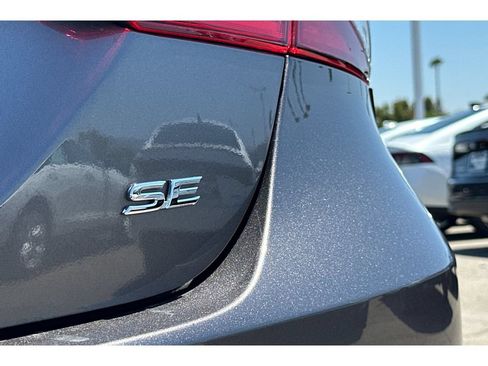 Used 2023 Toyota Camry SE FWD image 15