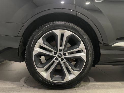 Used 2020 Audi Q7 3.0T Prestige w/ Prestige Package AWD/4WD image 9