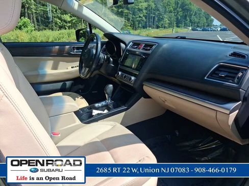 Used 2017 Subaru Outback 2.5i Limited AWD/4WD image 15