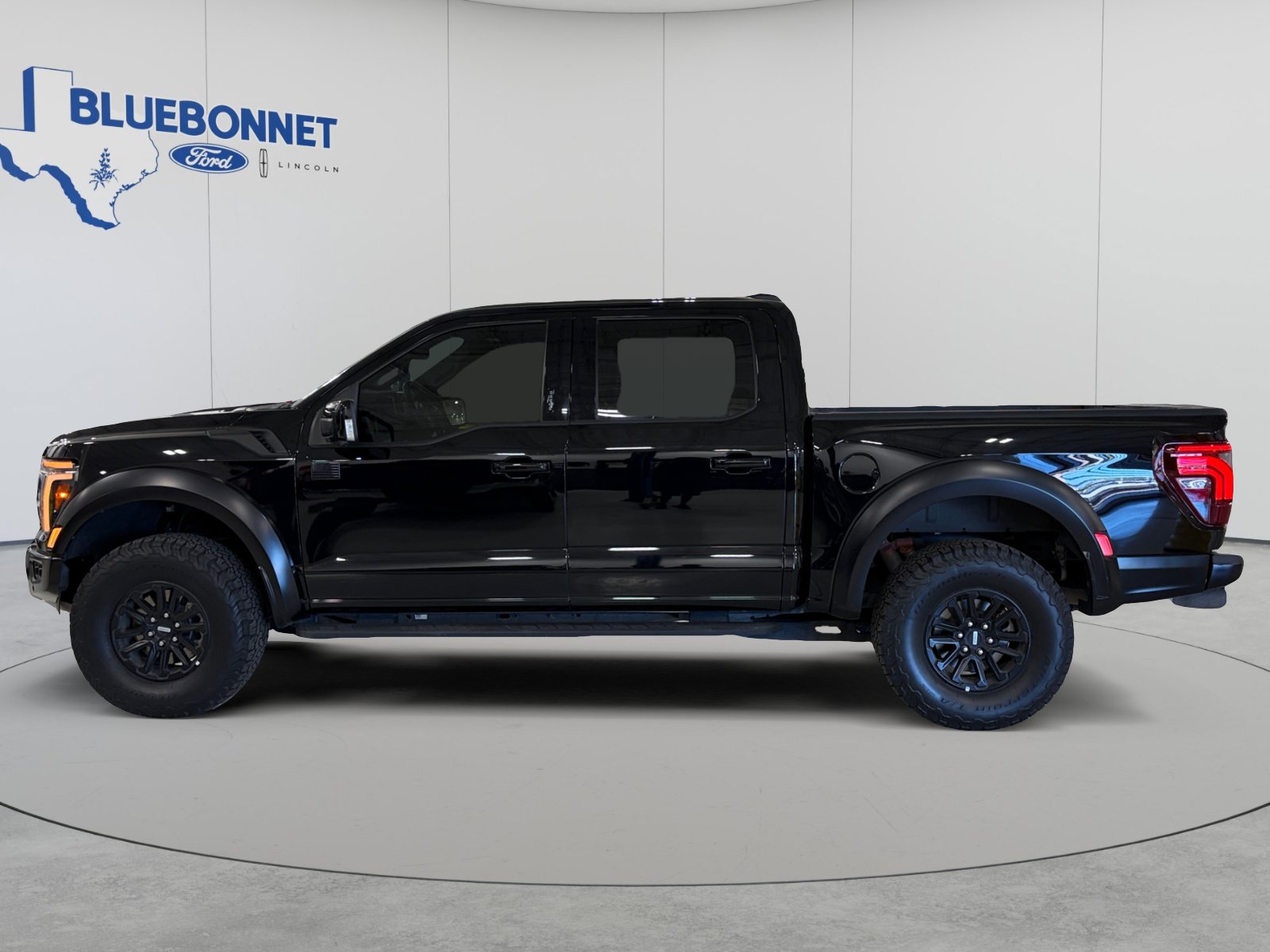 Used 2024 Ford F150 Raptor AWD/4WD image 8