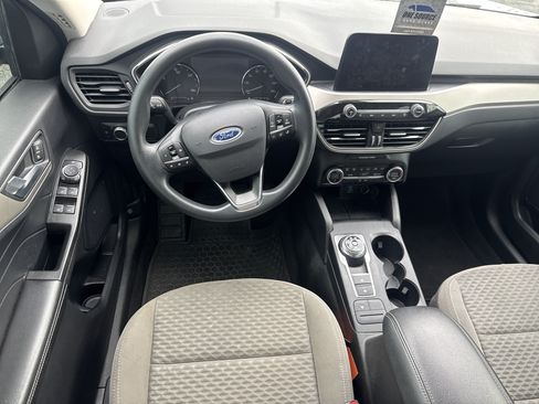 Used 2021 Ford Escape SE FWD image 19