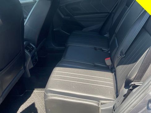 Certified 2023 Volkswagen Tiguan SE AWD/4WD image 16