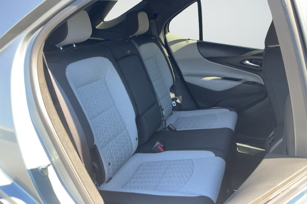 Used 2023 Chevrolet Equinox LT w/ Driver Convenience Package FWD image 20