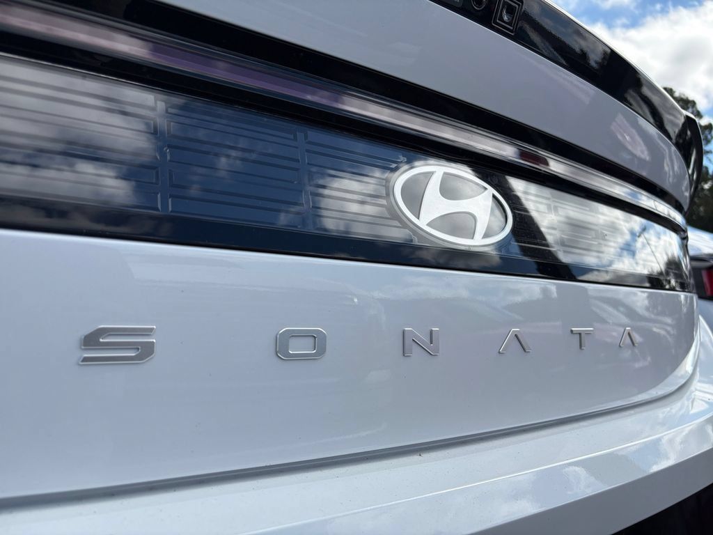 New 2026 Hyundai Sonata SEL FWD image 13