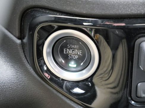 Used 2024 GMC Sierra 1500 Elevation image 44