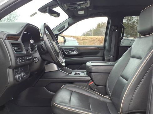 Used 2022 Chevrolet Tahoe Premier image 12