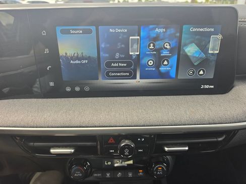 Certified 2026 Nissan Kicks SV FWD image 17