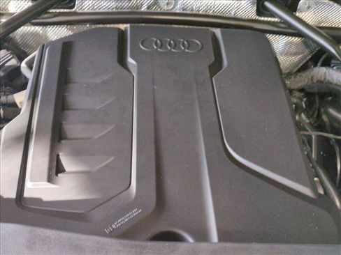 New 2025 Audi Q5 Premium Plus image 18