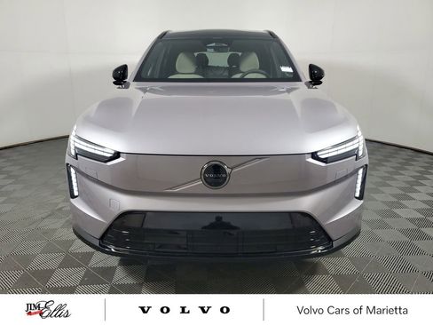 New 2026 Volvo EX90 Plus image 2