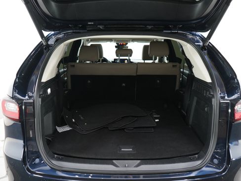 Certified 2024 MAZDA CX-90 Plug-In Hybrid w/ Preferred AWD/4WD image 17