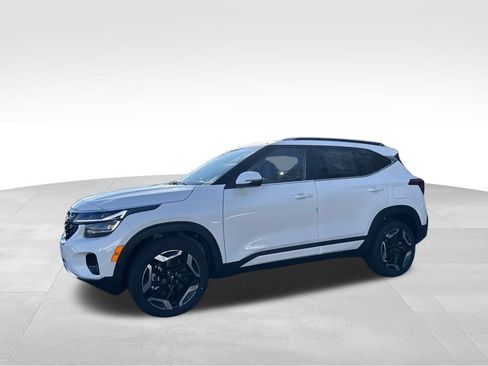 New 2026 Kia Seltos SX w/ SX Sunroof Package image 2