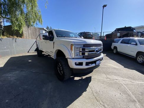Used 2018 Ford F350 Limited w/ FX4 Off-Road Package AWD/4WD image 8