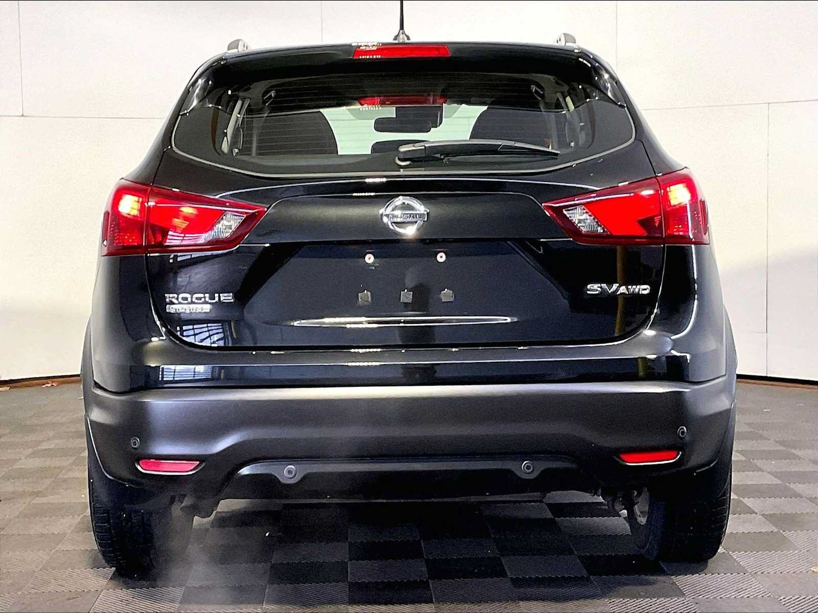 Used 2019 Nissan Rogue Sport SV AWD/4WD image 6