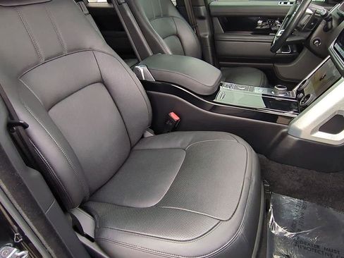 Used 2021 Land Rover Range Rover Westminster Edition image 22