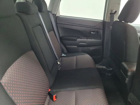 Used 2019 Mitsubishi Outlander Sport LE image 19