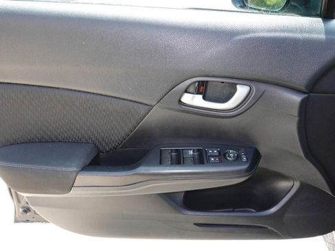 Used 2015 Honda Civic LX image 17