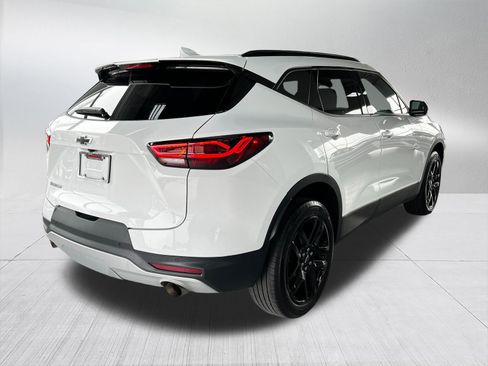 Used 2024 Chevrolet Blazer LT w/ Convenience Package FWD image 4