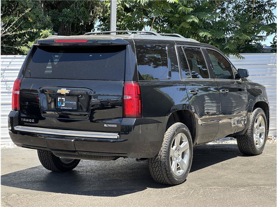Used 2018 Chevrolet Tahoe Premier AWD/4WD image 10