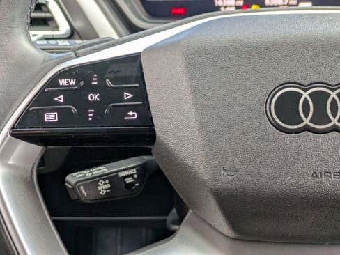 Used 2023 Audi Q4 e-tron Premium Plus w/ Premium Plus image 10