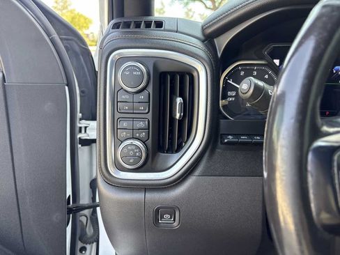 Used 2021 GMC Sierra 1500 AT4 w/ Technology Package AWD/4WD image 19