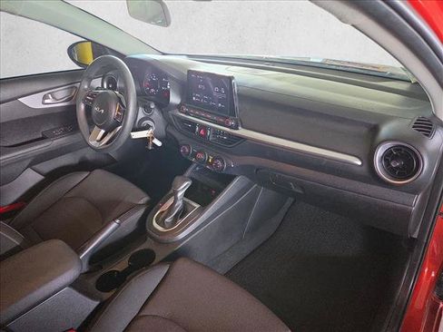 Used 2023 Kia Forte LXS w/ LXS Technology Package FWD image 22