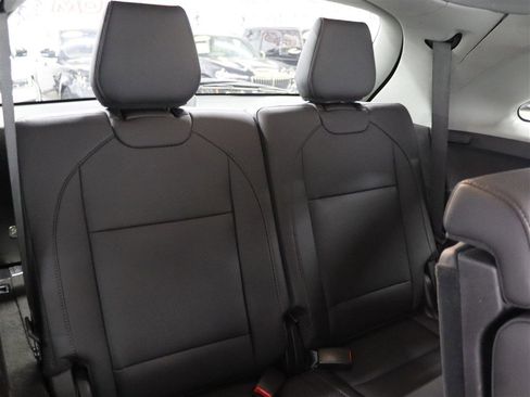 Used 2019 Acura MDX SH-AWD image 19