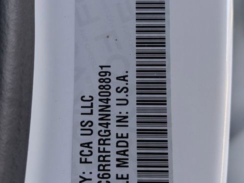 Used 2022 RAM 1500 Laramie image 32