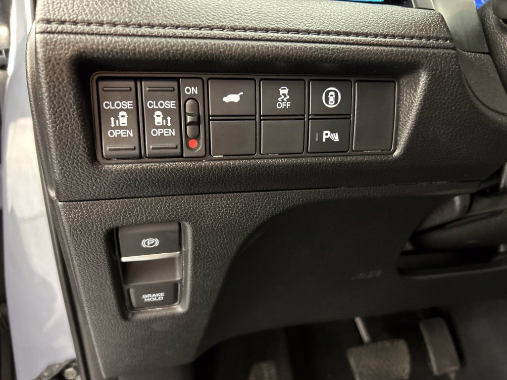 Used 2023 Honda Odyssey Elite image 13