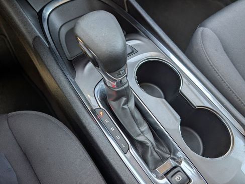 Used 2022 Chevrolet Malibu LT FWD image 31