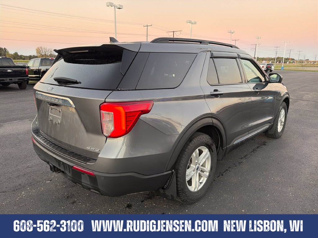 Used 2021 Ford Explorer XLT w/ Class III Trailer Tow Package AWD/4WD image 5