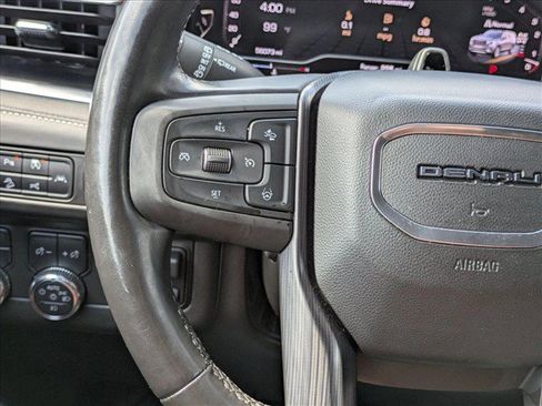 Used 2023 GMC Yukon XL Denali Ultimate AWD/4WD image 22