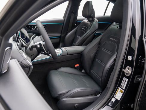 New 2026 Mercedes-Benz E 53 AMG e 4MATIC Sedan image 17