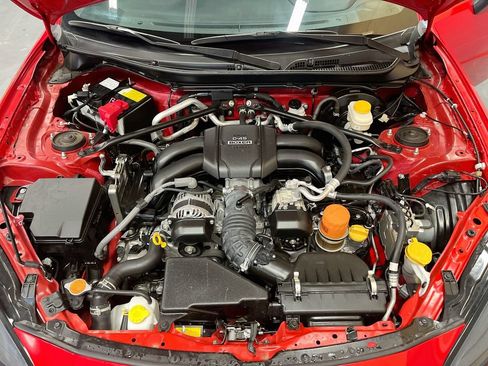 Used 2024 Toyota GR86 RWD image 28