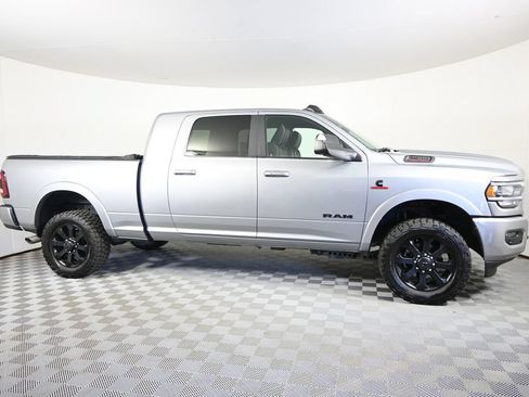Used 2022 RAM 2500 Laramie w/ Night Edition AWD/4WD image 9