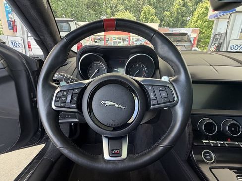 Used 2020 Jaguar F-TYPE Checkered Flag RWD image 9