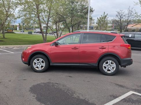 Used 2015 Toyota RAV4 LE FWD image 8