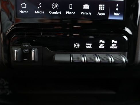 Used 2025 RAM 2500 Big Horn image 28