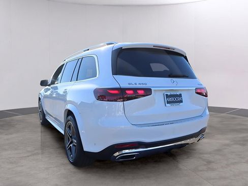 New 2026 Mercedes-Benz GLS 450 4MATIC image 4