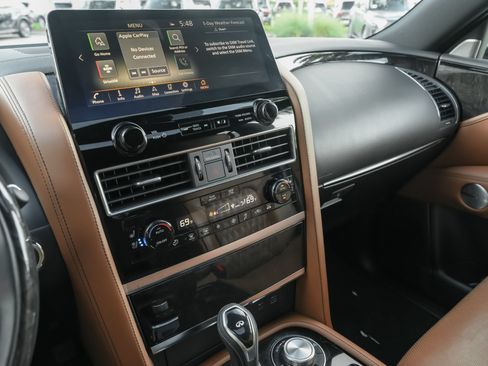 Used 2023 INFINITI QX80 Sensory w/ Cargo Package AWD/4WD image 22