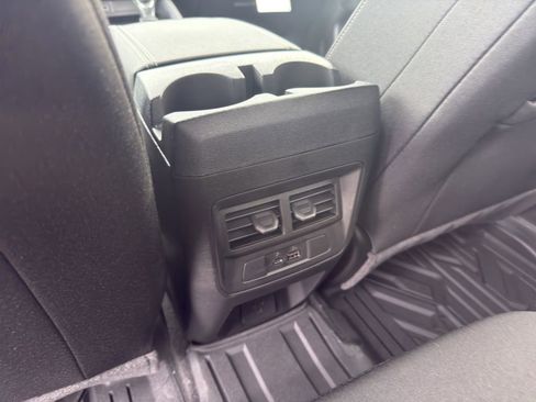 New 2026 GMC Canyon Elevation w/ Convenience Package image 21