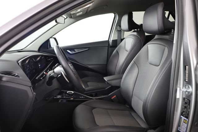 Certified 2023 Kia Niro Wind w/ Wind Preserve Package FWD image 7