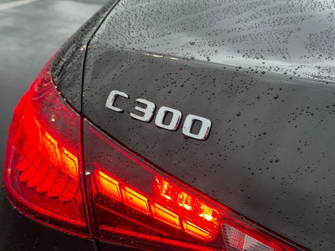 Used 2024 Mercedes-Benz C 300 Sedan image 32