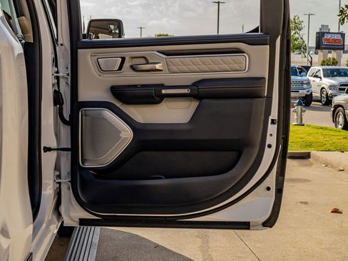 Used 2025 RAM 1500 Tungsten w/ Off Road Group image 39