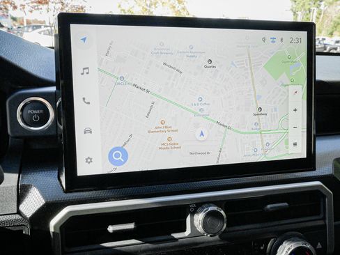 Used 2025 Toyota 4Runner Limited image 24