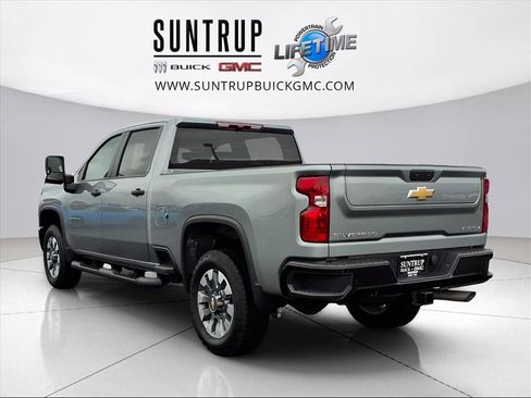 Used 2024 Chevrolet Silverado 2500 Custom w/ Custom Value Package image 21